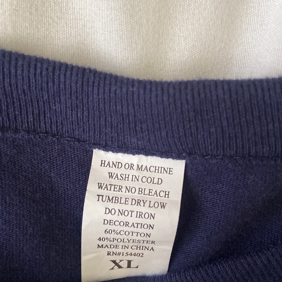 Size:XL dark blue Beverly Hills cropped top. - Picture 3 of 3